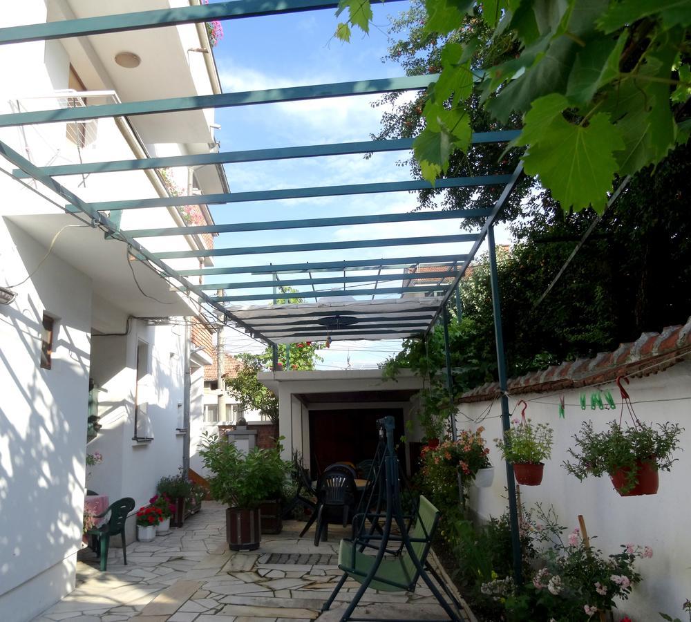 Family Hotel Rose Pavel Banya Dış mekan fotoğraf