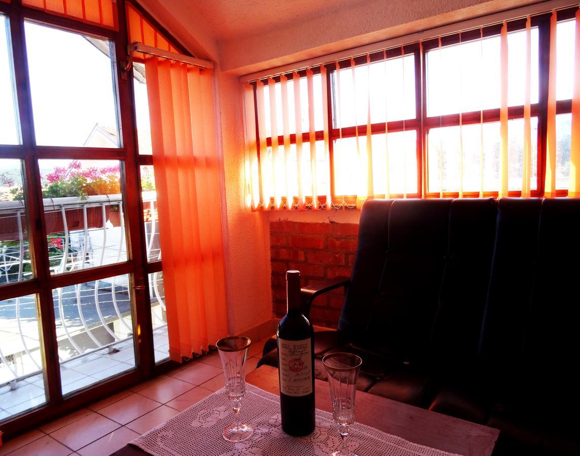 Family Hotel Rose Pavel Banya Dış mekan fotoğraf